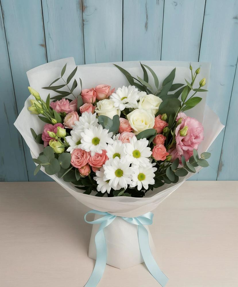 Букет цветов из: Розы, Лизиантусы и Хризантемы в Козлово