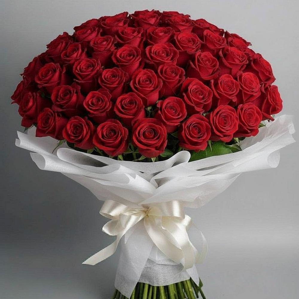 Букет 101 Красная роза Блэк Мэджик в Козлово