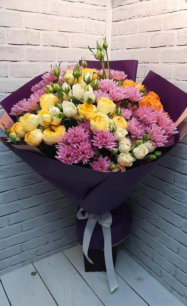 Букет цветов из: Хризантемы и Розы в Козлово