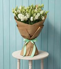 Букет цветов из:  Лизиантусы в Козлово