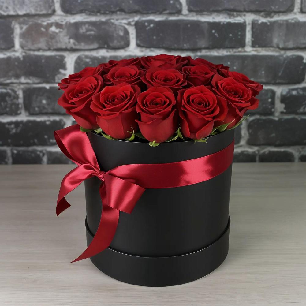 Цветочная композиция из Розы в шляпной коробке в Козлово